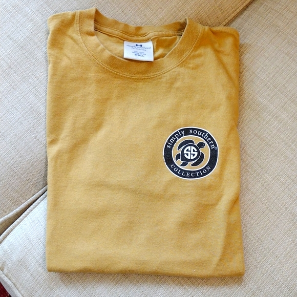 Yellow Turtle  simply southern T-shirt - Picture 2 of 8